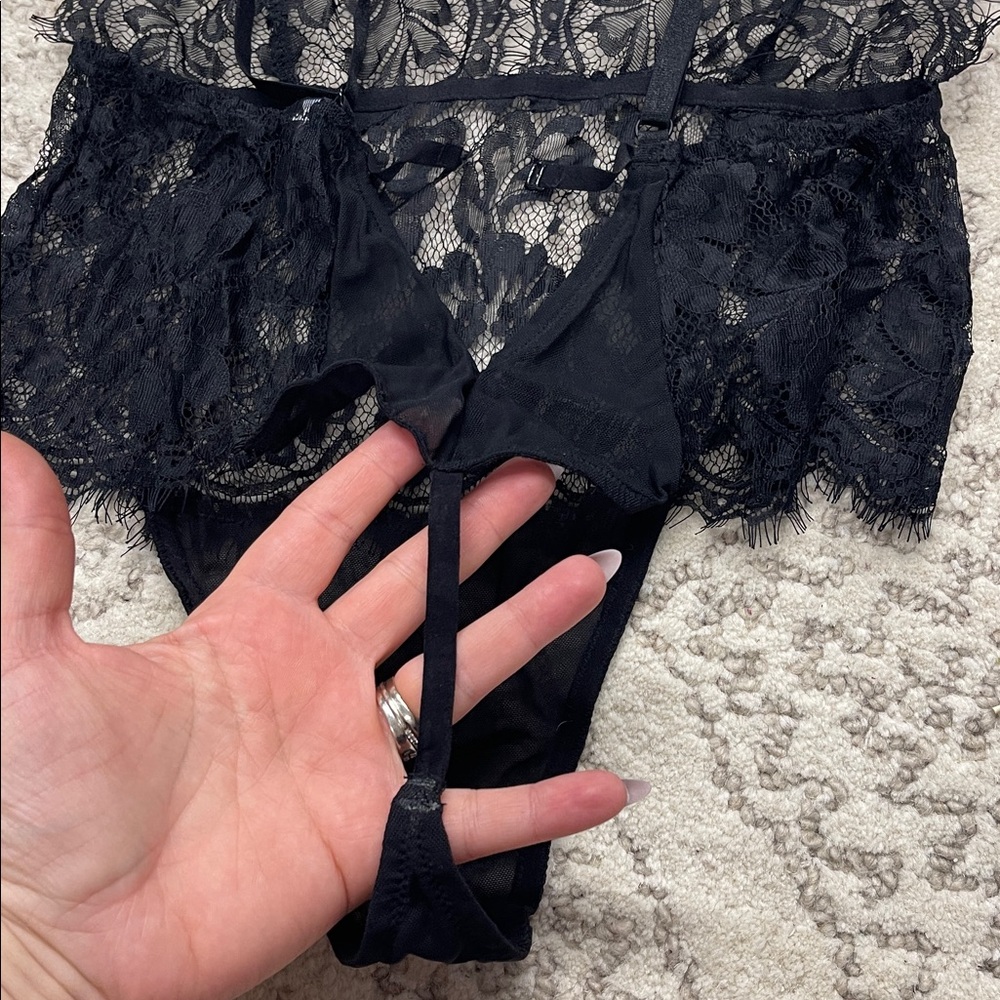 Elegant Black Lace Bodysuit Sexy Lingerie Thong Small - Picture 5 of 5